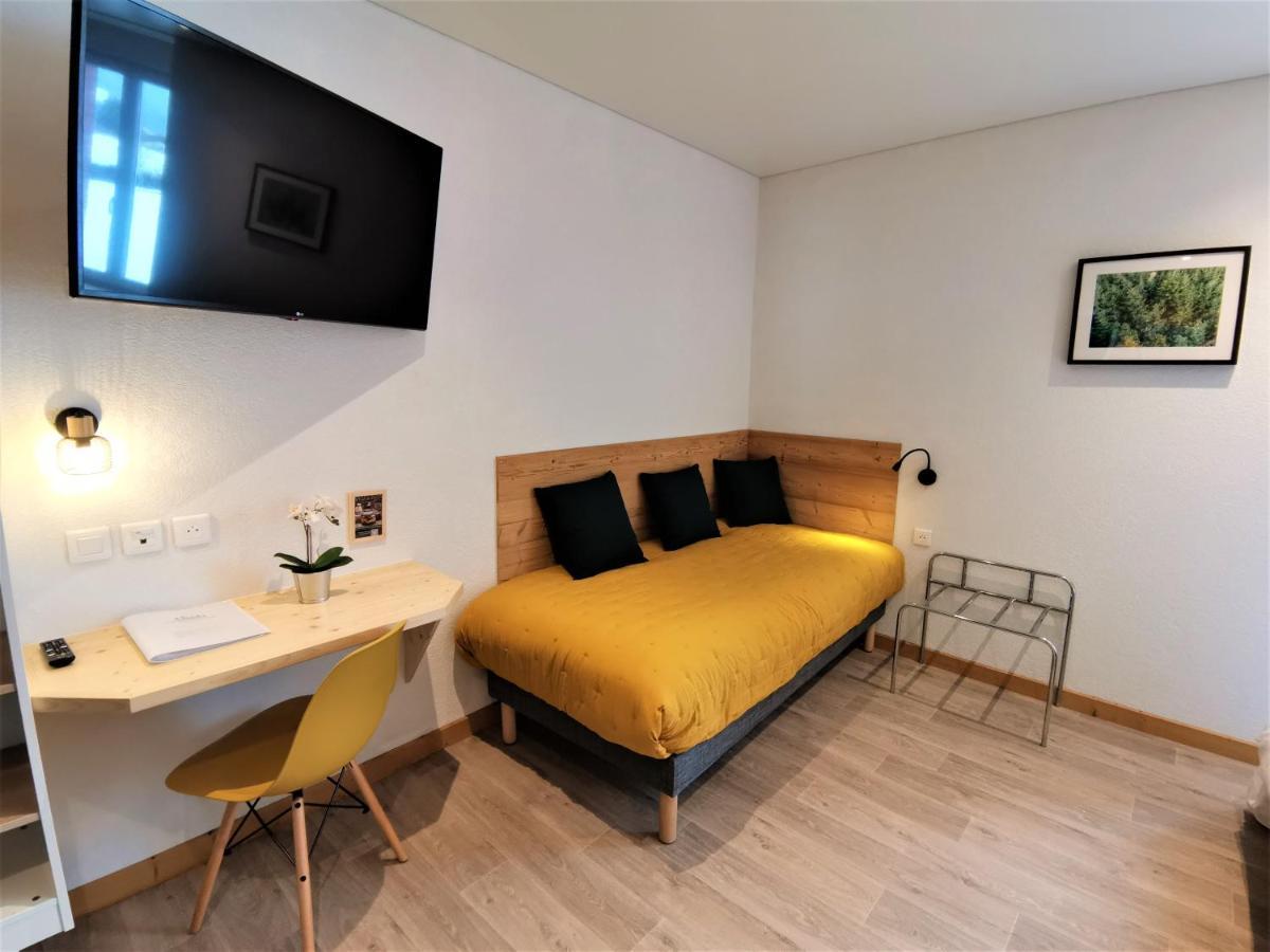 Hotel Les Montagnards Morteau Esterno foto