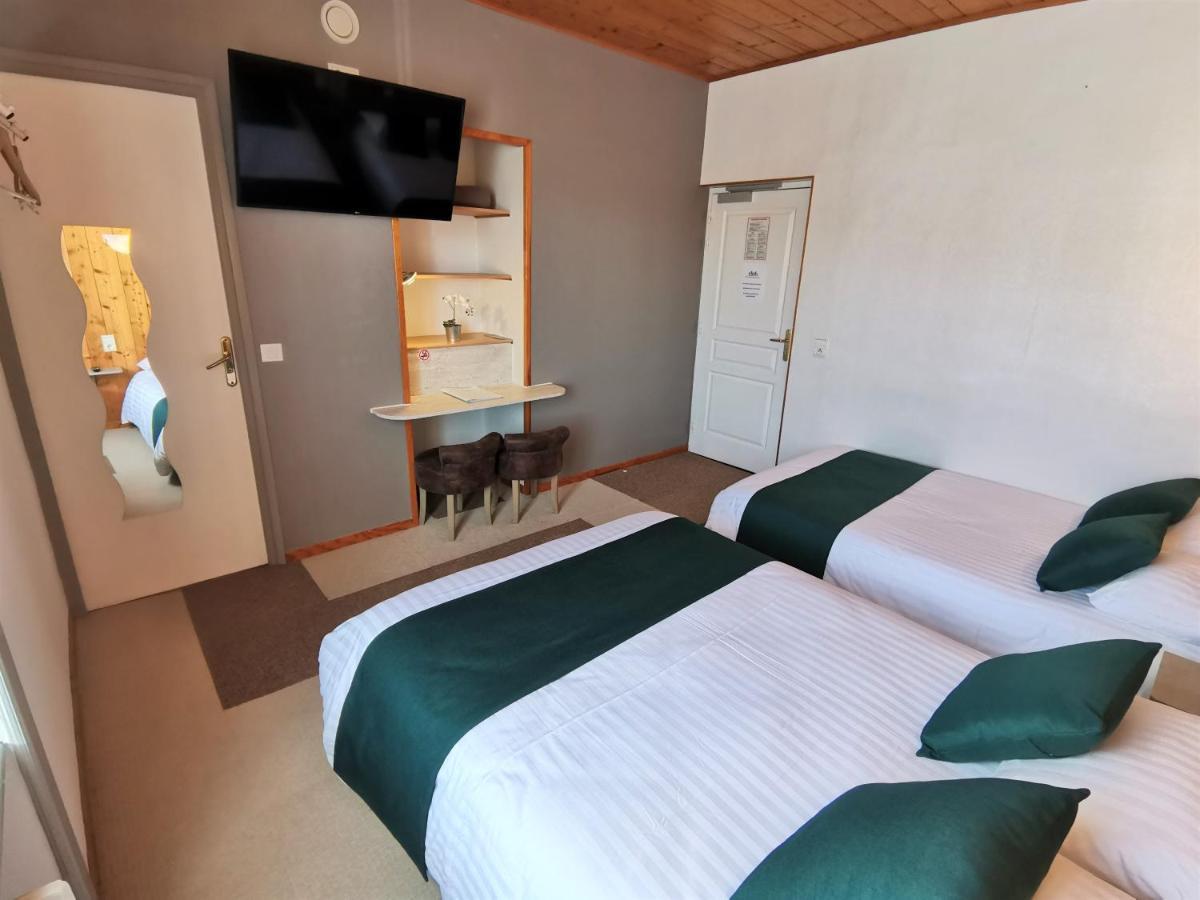 Hotel Les Montagnards Morteau Esterno foto